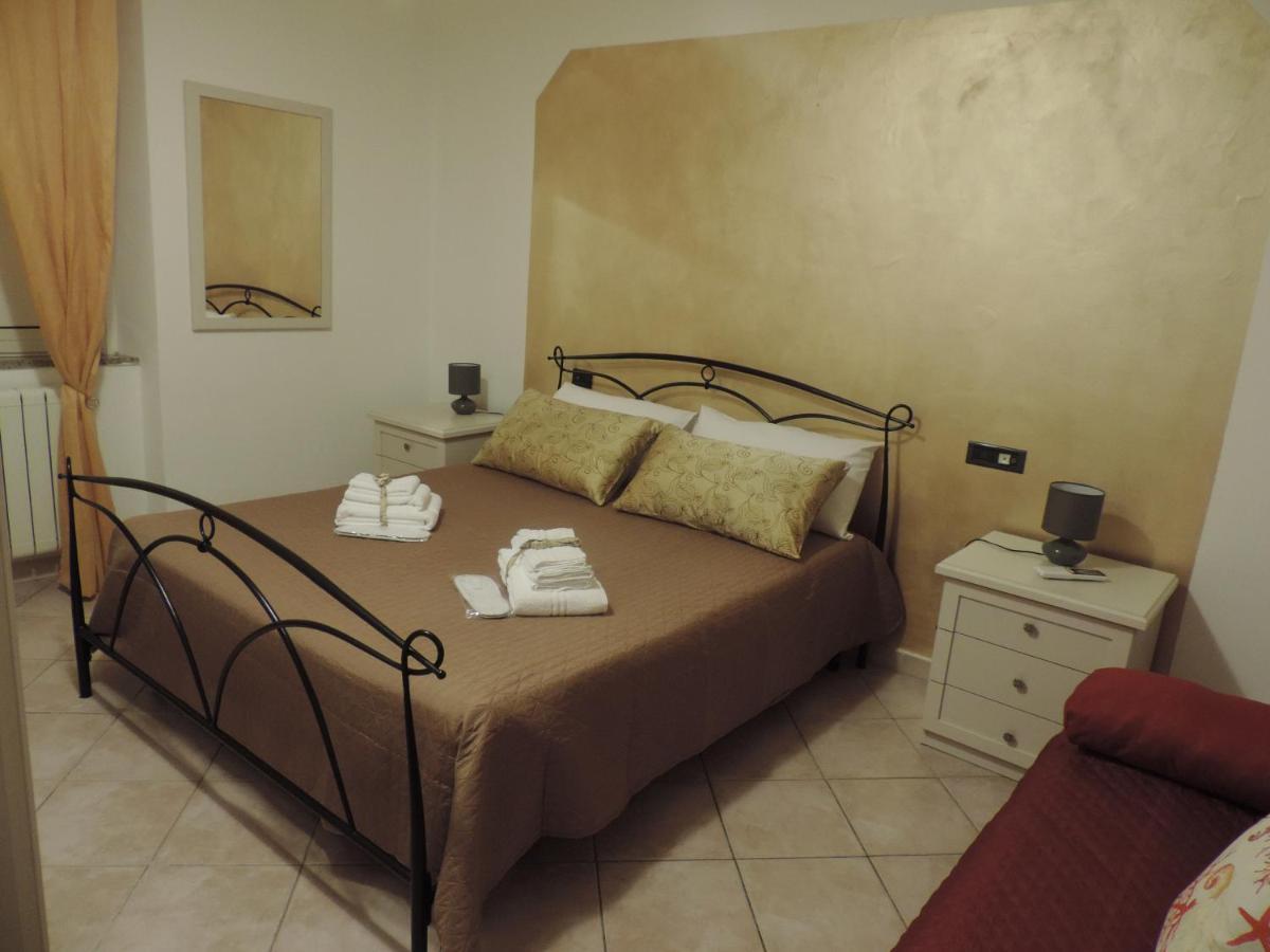 B&B Sa Manta ซัสซารี ภายนอก รูปภาพ